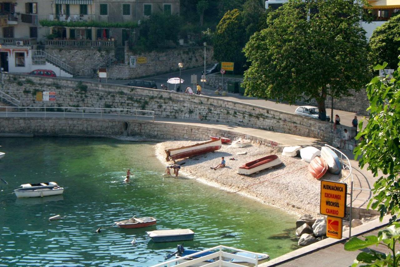 Apartments And Rooms With Parking Space Rabac, Labin - 12368 Exteriör bild