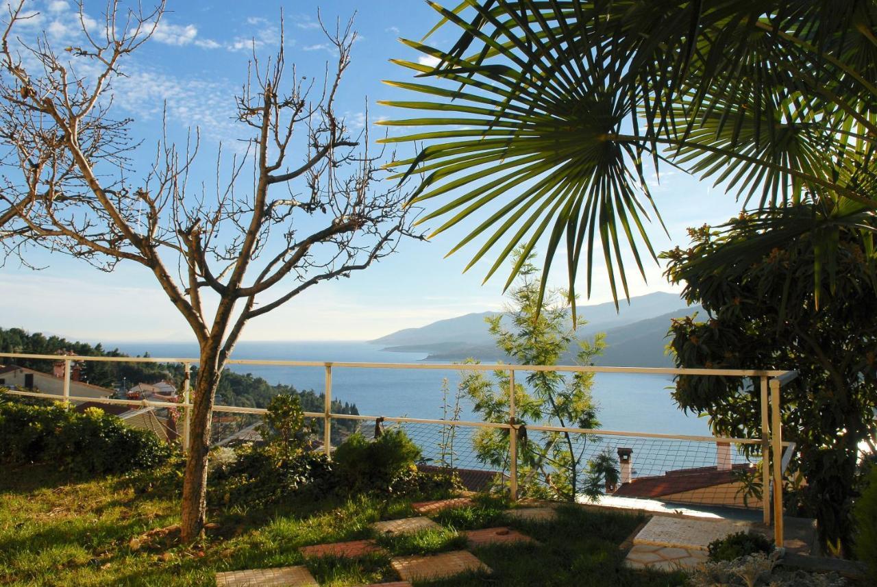 Apartments And Rooms With Parking Space Rabac, Labin - 12368 Exteriör bild